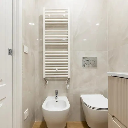 Apartamento Silver Azzo Gardino N 9 Interno 4-3